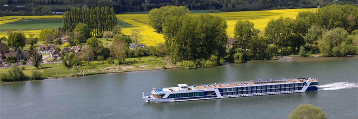 Exclusive AmaWaterways Offer: Complimentary Gratuities - background banner